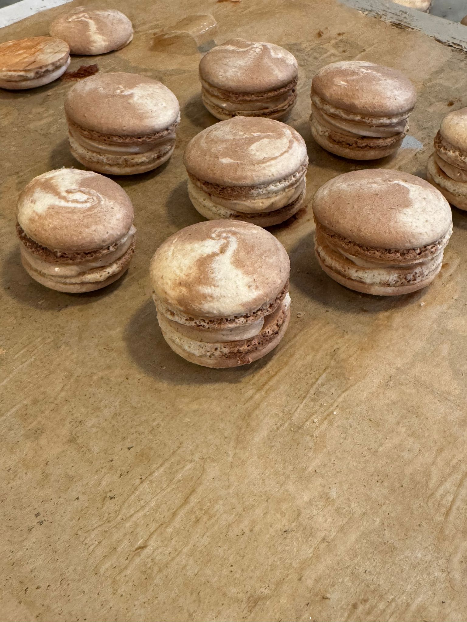 Marble swirl macarons